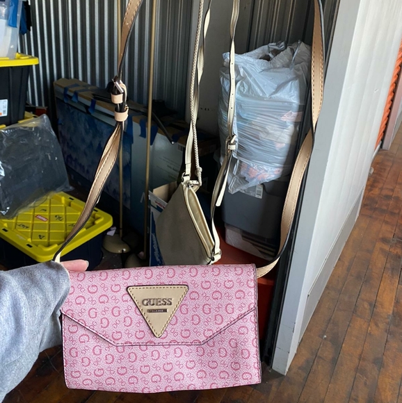 Purse - Picture 2 of 3